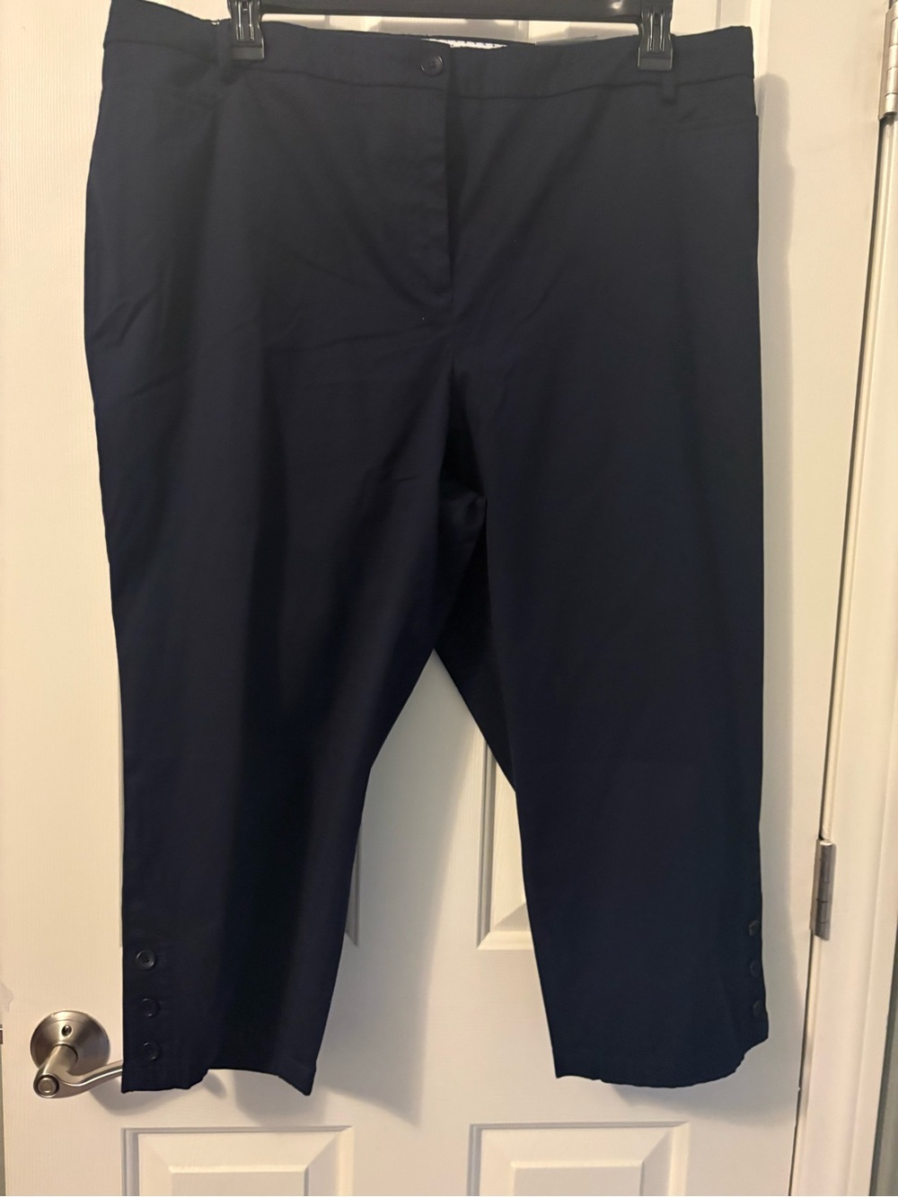 TALBOTS Black Perfect Skimmer Crop Pants - Plus Sz 20W - NWT